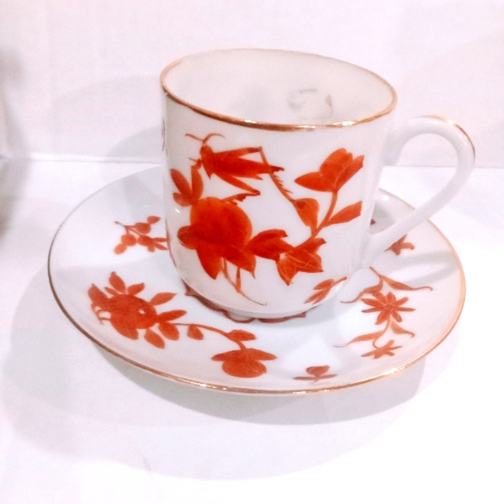 Vintage tea cup and saucer